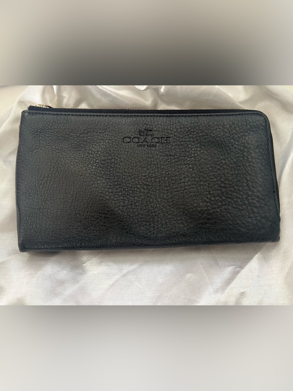 Coach Black Pebbled Leather Double Zip Wallet Wristlet Gold Hardware